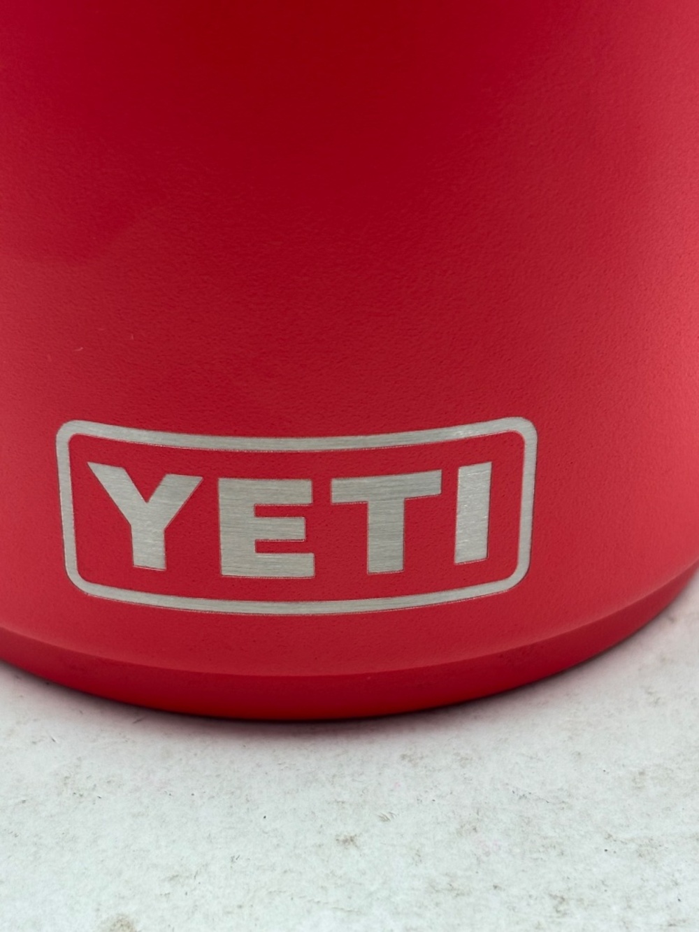 YETI Rambler 10 oz Mug Tumbler Travel Mug Rescue Red - Picture 6 of 9